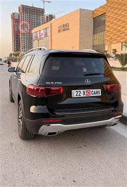 مرسيدس بنز GLB